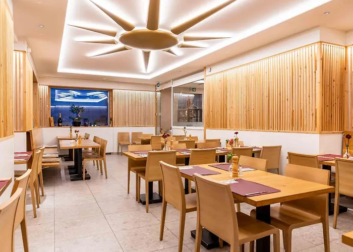 Hotel Sonne St. Moritz 3* Superior